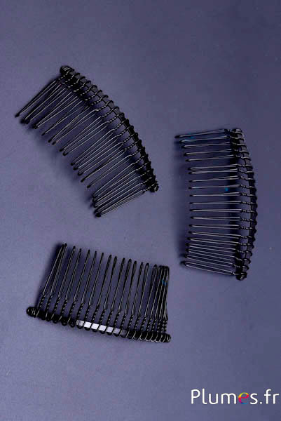 Peigne en métal - 77 x 33 mm - noir